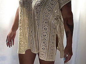 Sexy wifes pussy gets fucked and cummed