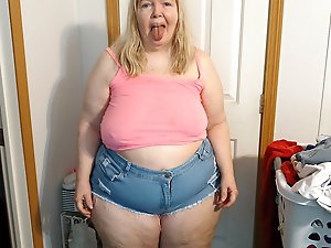 Elderly women who are very eager get rough sex