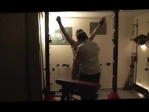 Amateur aged housewife is giving pussy