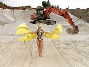 Queen of Excavators
